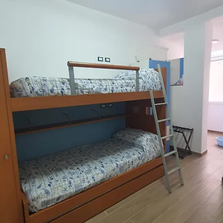 Apartment Kamira's *