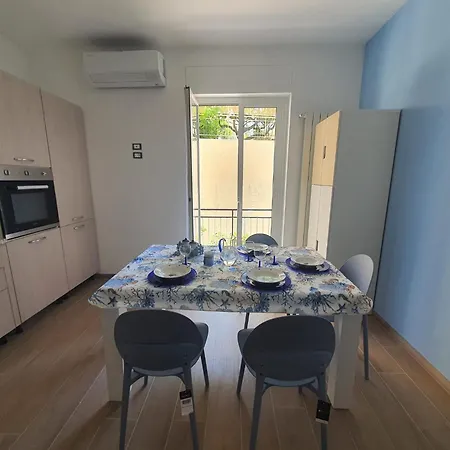 Kamira's Apartment Sanremo