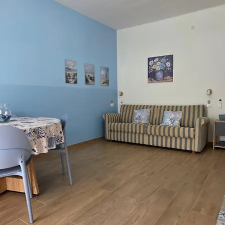 Lägenhet Kamira's Casa *